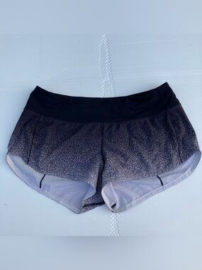 Lululemon Womens Size 6 Speed Up Shorts In Black White Lined Gradient Athleta